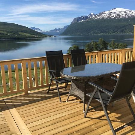 Apartment With Fjord View Tennevoll Екстер'єр фото