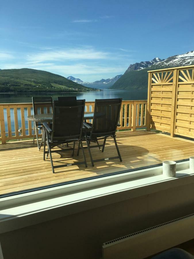 Apartment With Fjord View Tennevoll Екстер'єр фото